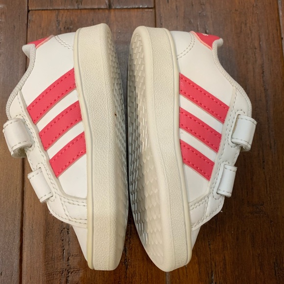 infants' adidas shoes - Picture 3 of 13